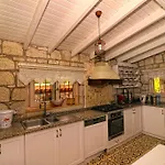 Kupina Hotel